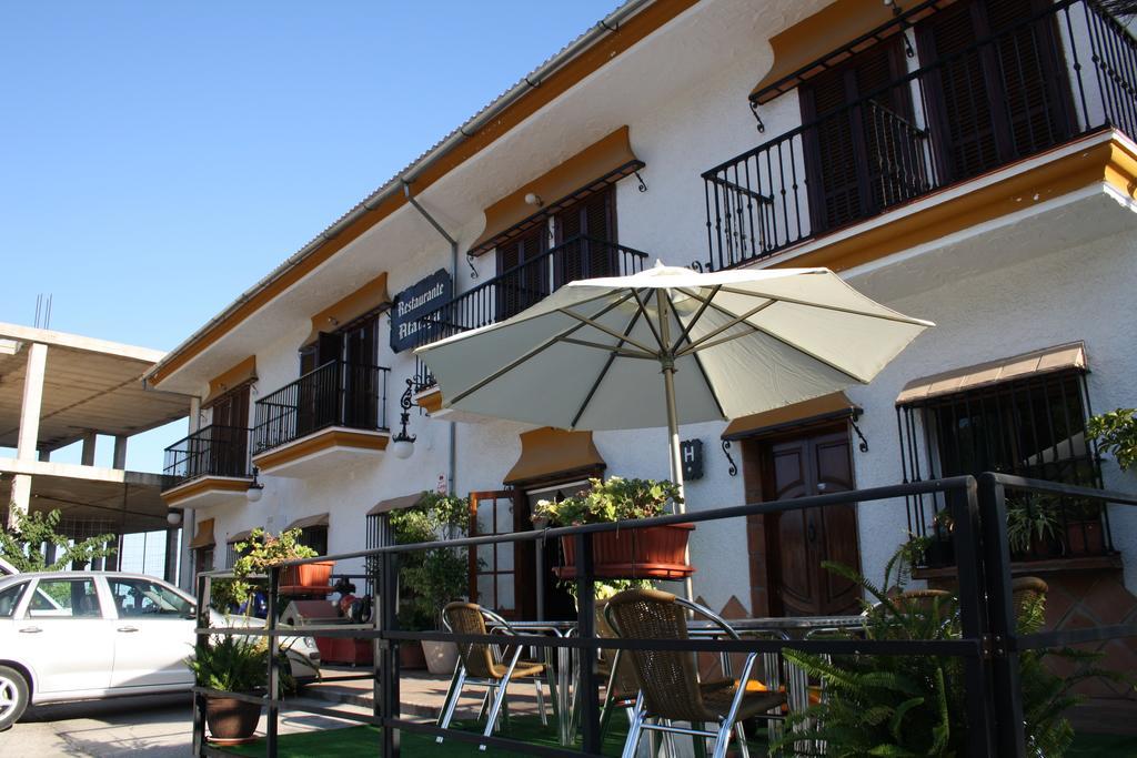 Hotel Restaurante Atalaya Comares Exterior foto
